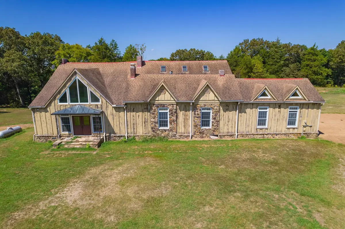 290 Leeford Ln, Cedar Grove, TN 38321 - #1