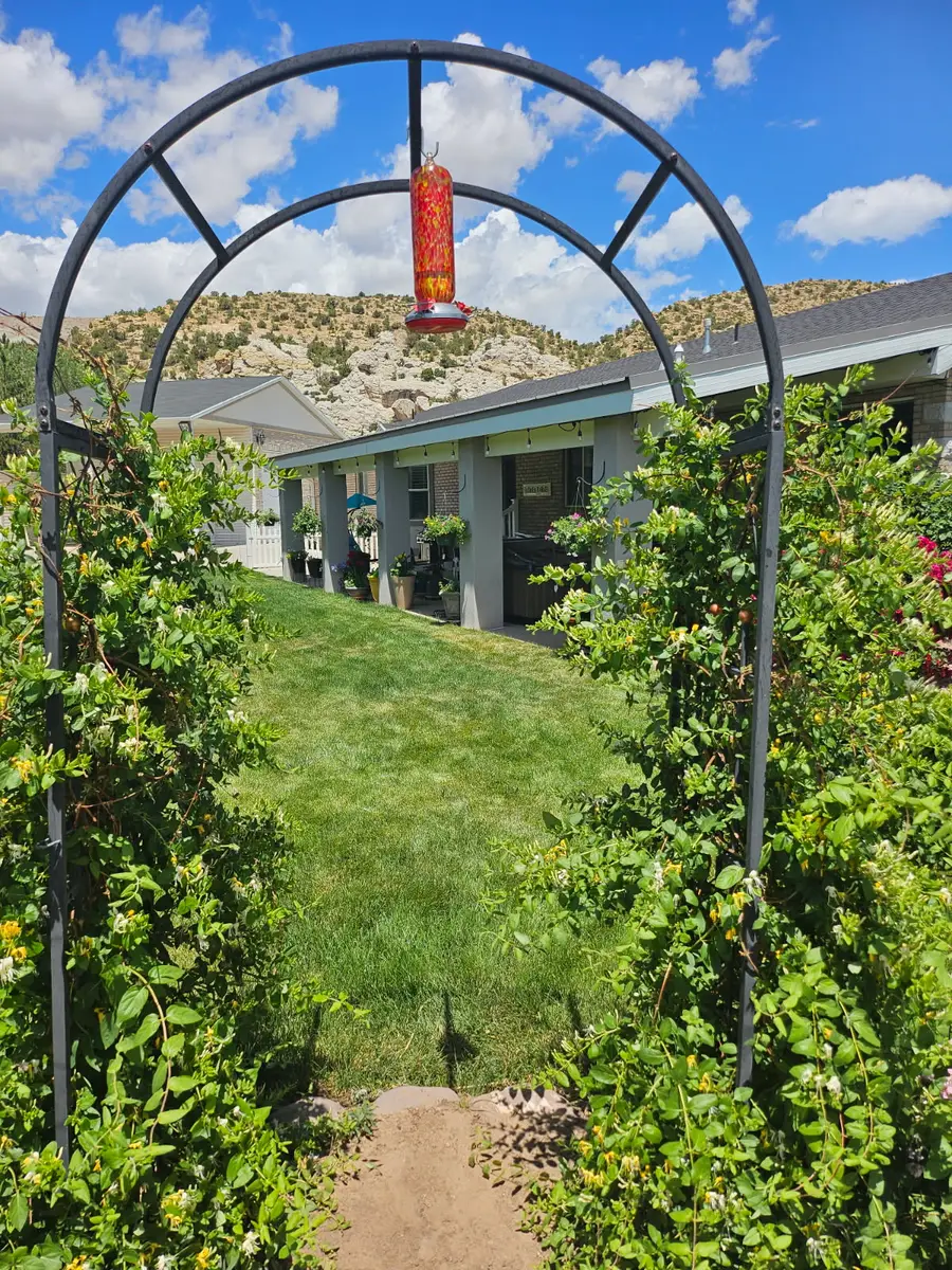 1697 W 2450 N, Vernal, UT 84078 - #2