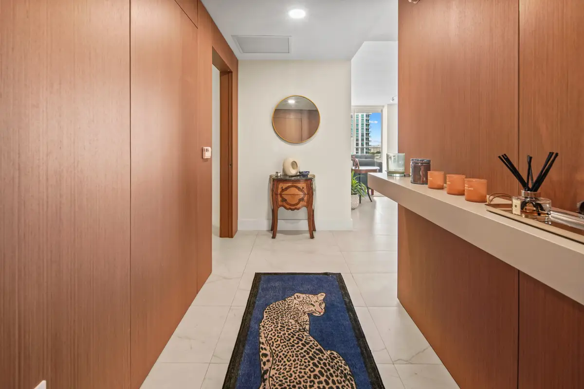 17111 Biscayne Blvd #1805, North Miami Beach, FL 33160 - #1