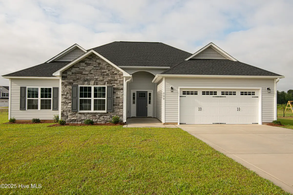 200 Talton Estates Drive, Pikeville, NC 27863 - Image #1