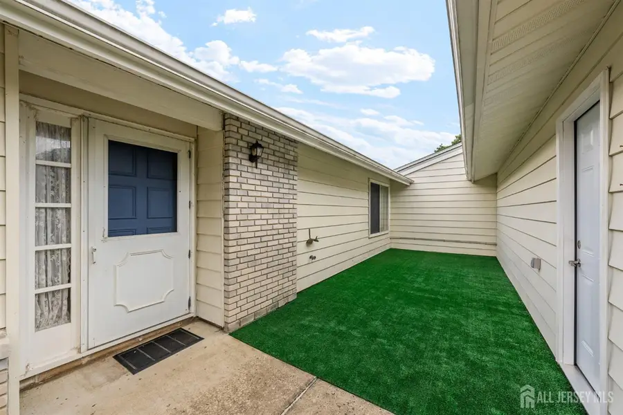 Address Withheld By Seller, San Diego, CA 92105 - #2