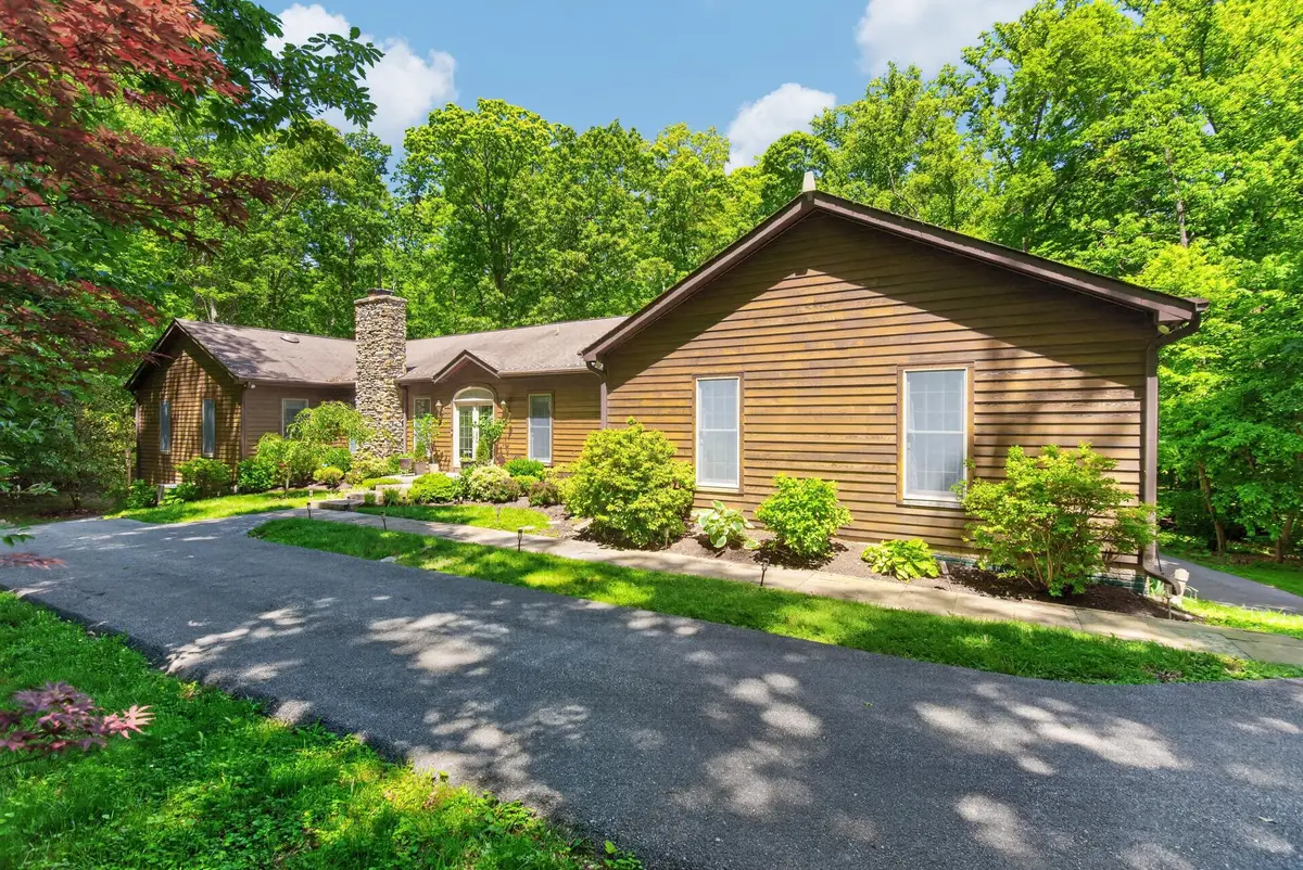 1137 Sugarloaf Mountain Rd, Dickerson, MD 20842 - #1