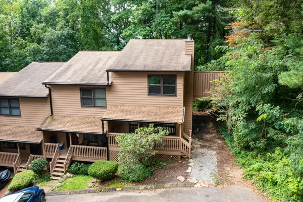 404 Buck Cove Terrace, Asheville, NC 28805