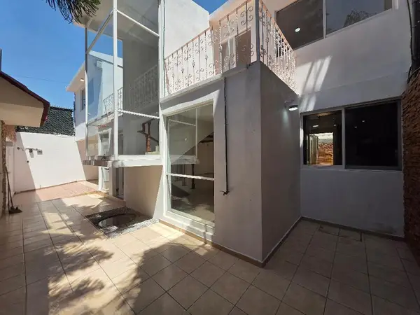 Address Withheld By Seller, Coronado, CA 92118