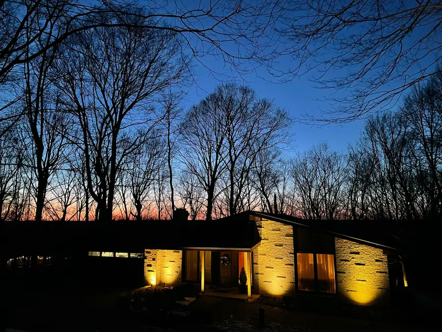 S54W23710 Maple Hill Ct, Waukesha, WI 53189 - #2