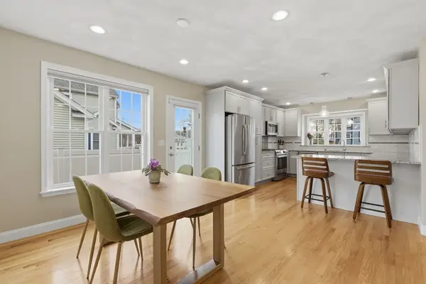 36 Pleasant St #B, Stoneham, MA 02180