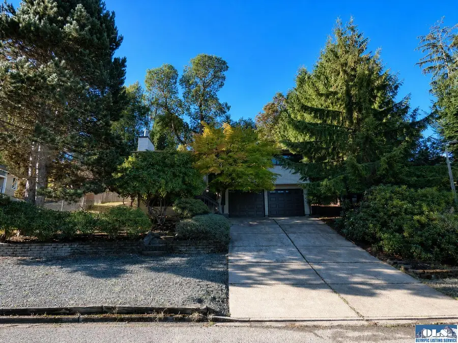 2242 W 12th Street, Port Angeles, WA 98363 - #2