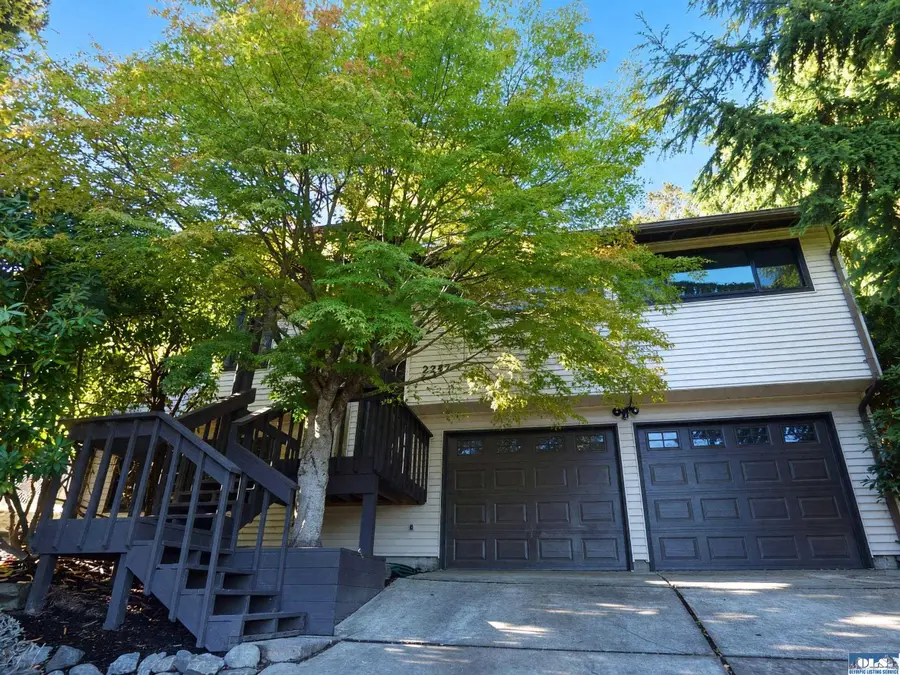 2242 W 12th Street, Port Angeles, WA 98363 - #3