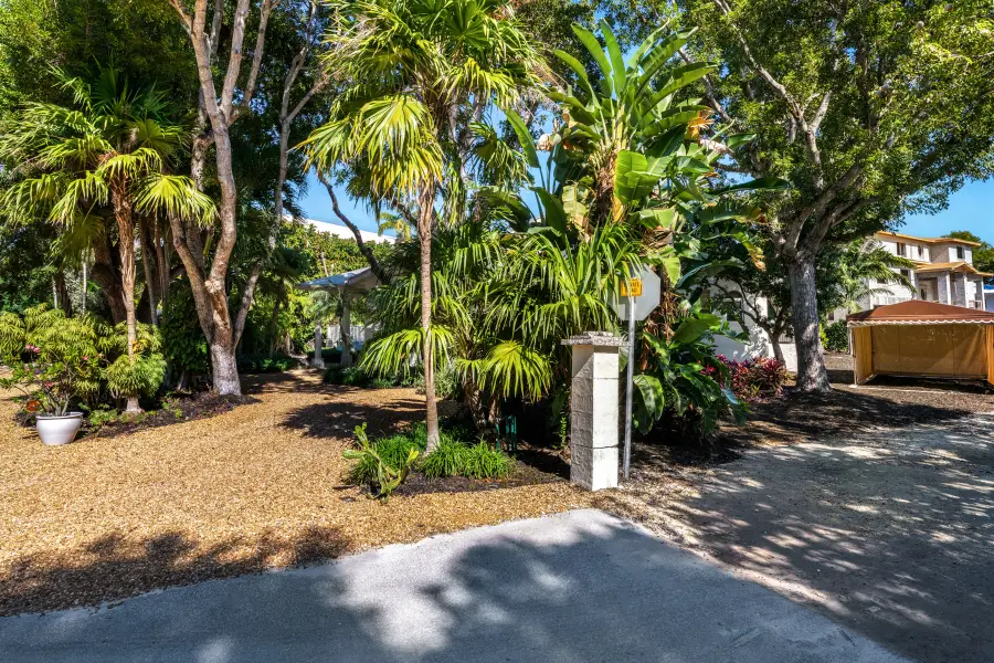 163 Fontaine Drive, Tavernier, FL 33070 - Image #2