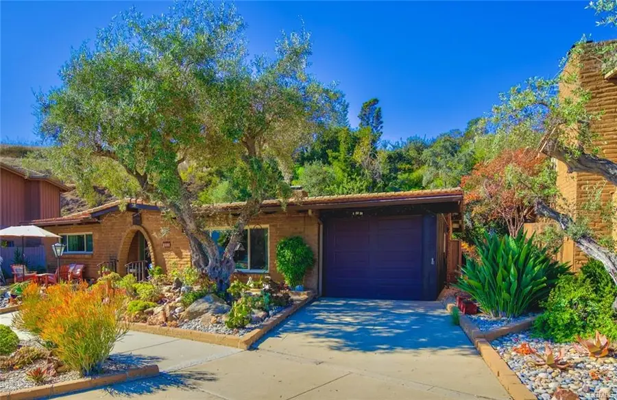 3317 Via Altamira, Fallbrook, CA 92028 - Image #3