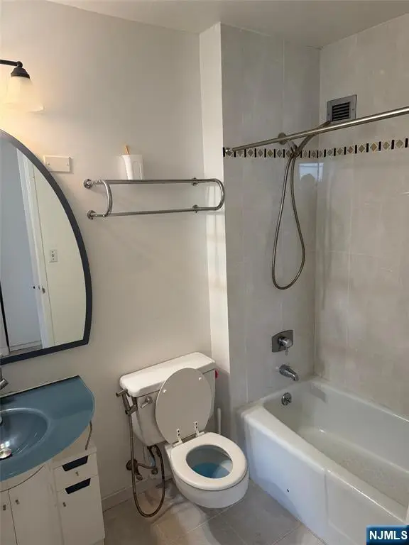 7000 BLVD EAST #38 G, Guttenberg, NJ 07093 - #3