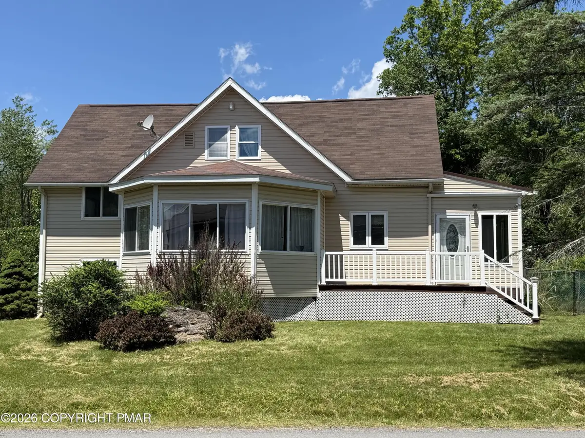 7639 Lake Shore Drive, Pocono Lake, PA 18347 - #1