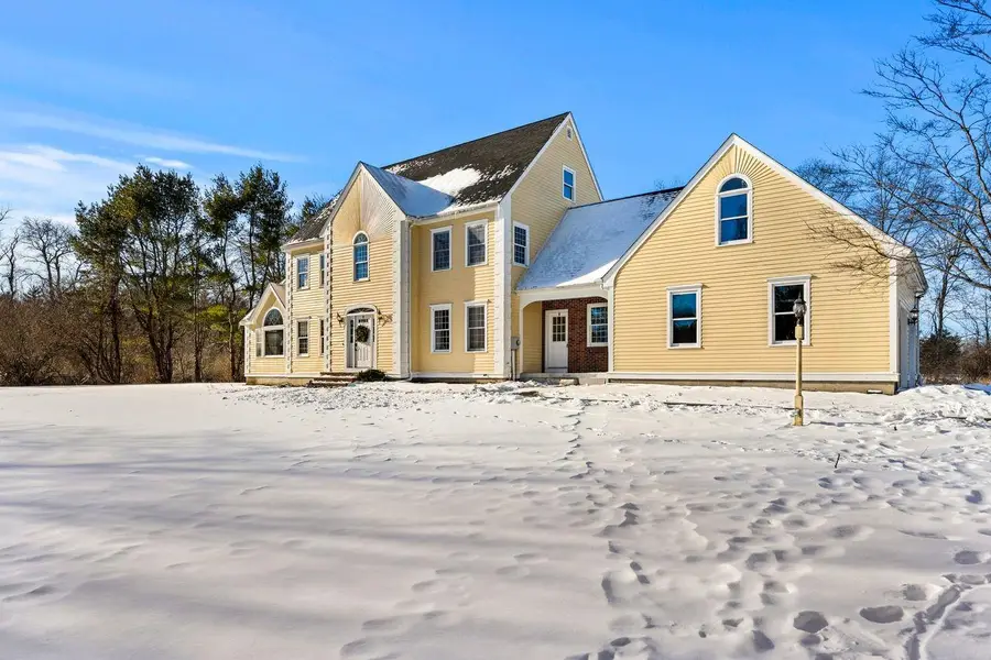 13 Madison Avenue, Kingston, NH 03848 - Image #3