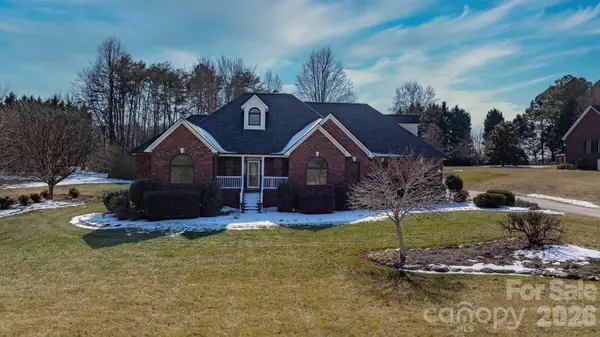 1925 Cordia Circle, Newton, NC 28658