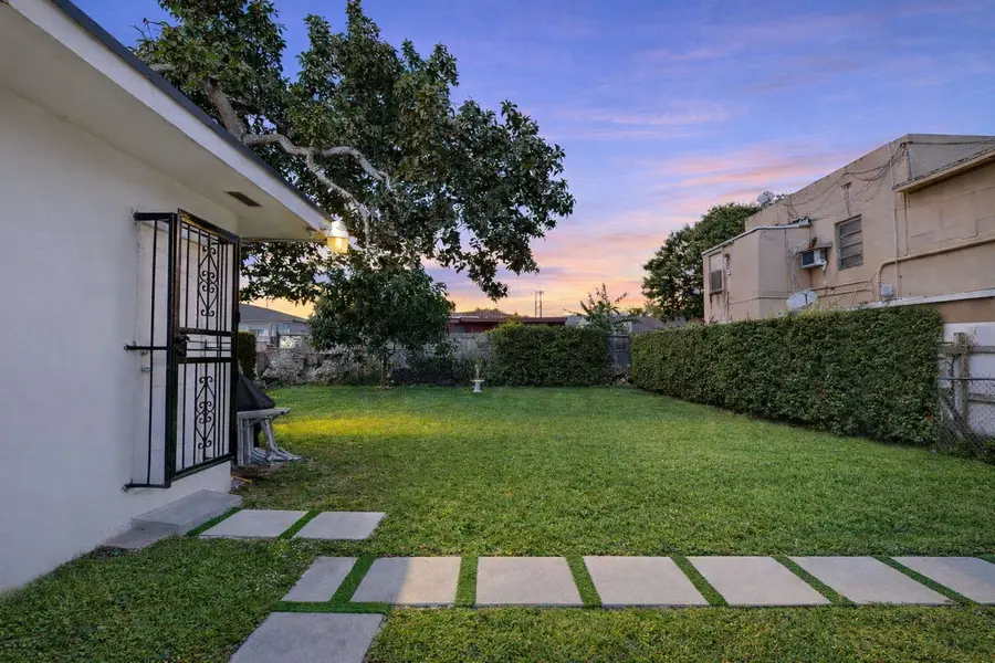 1611 SW 21st St, Miami, FL 33145 - #2