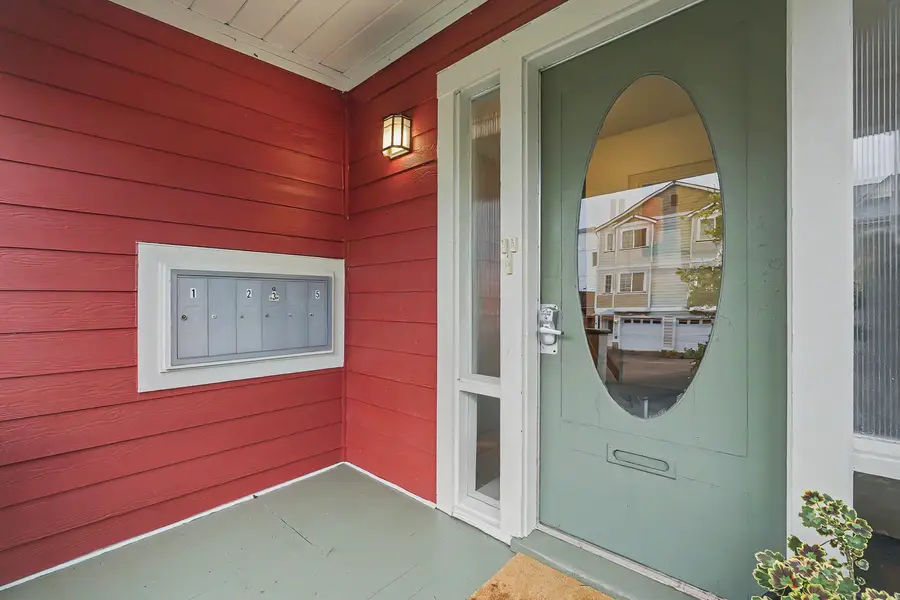 612 N Oakes Street, Tacoma, WA 98406 - #2