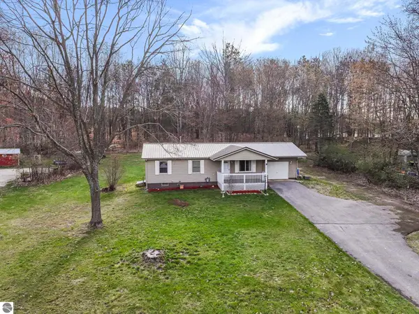 4795 John R Road, Cadillac, MI 49601