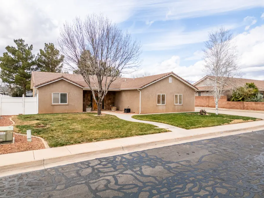 235 N 470, La Verkin, UT 84745 - #3