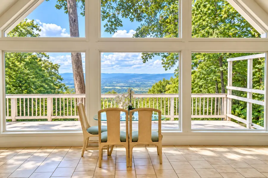 4607 Blue Mountain Rd, Linden, VA 22642 - #2