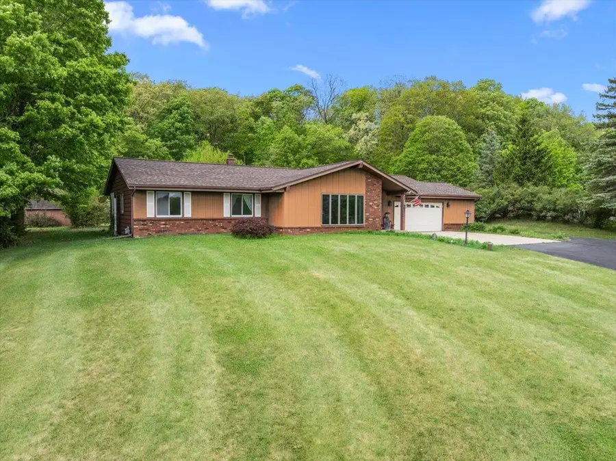 3455 Birnamwood Dr, Polk, WI 53086 - #2