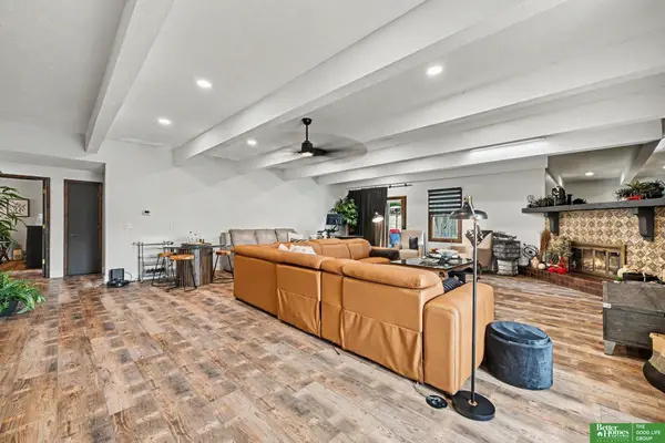 1905 S 116th Street, Omaha, NE 68144