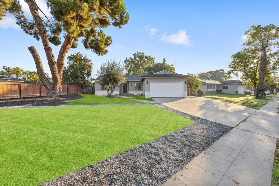 5374 N Santa Fe Avenue, Fresno, CA 93711 - #2