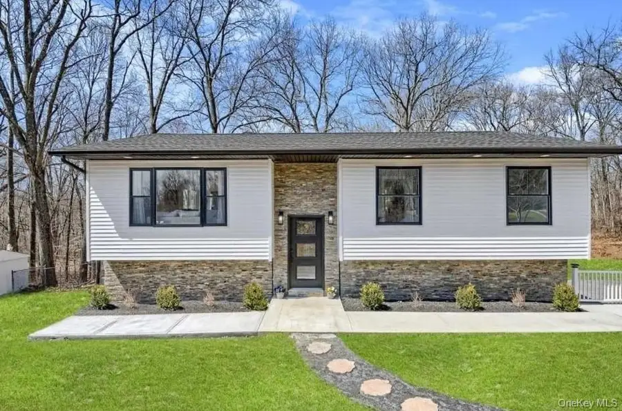 19 Rose Lane, Wappingers Falls, NY 12590 - #2