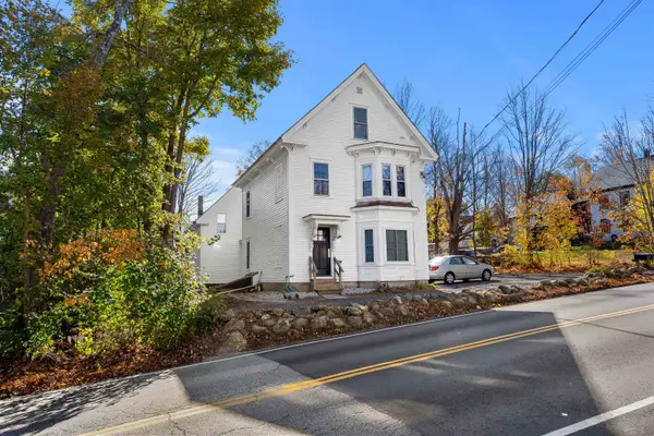 27 Henniker Street, Hillsborough, NH 03244