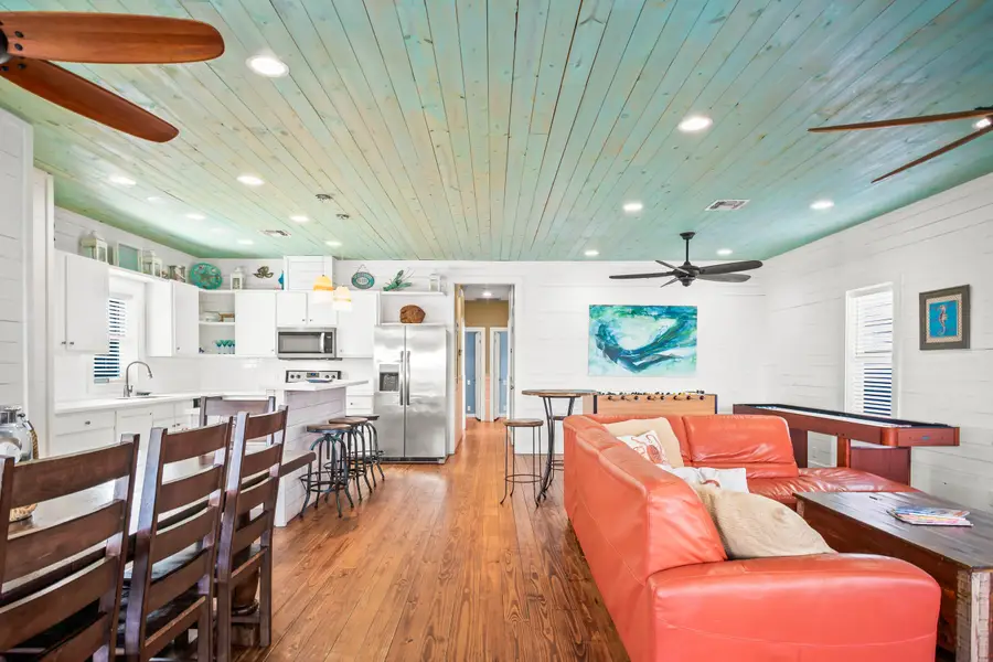 2727 S 11th Street #15, Port Aransas, TX 78373 - Image #2