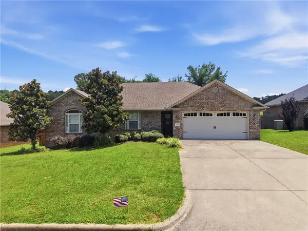 3958 Hemlock Lane, Russellville, AR 72802