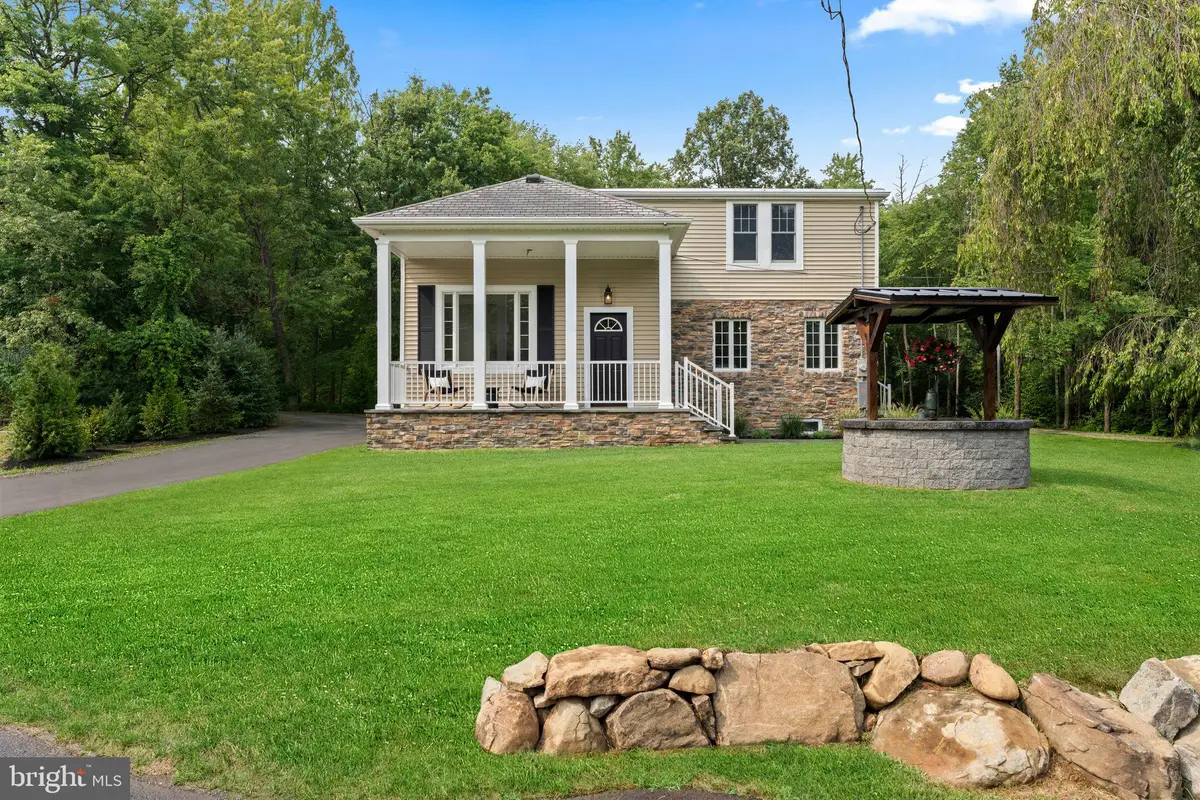300 Rock Rd E, Lambertville, NJ 08530 - #1