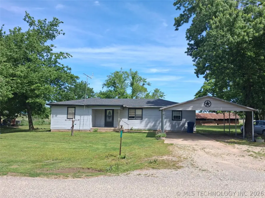 530 Sparks Street, Dustin, OK 74839 - #2