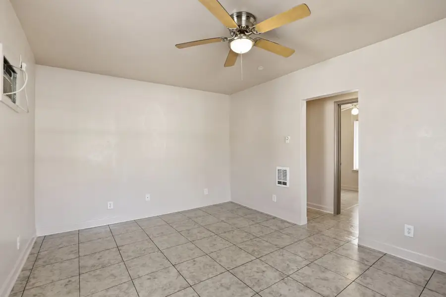 2714 Tampico, San Antonio, TX 78207 - #3