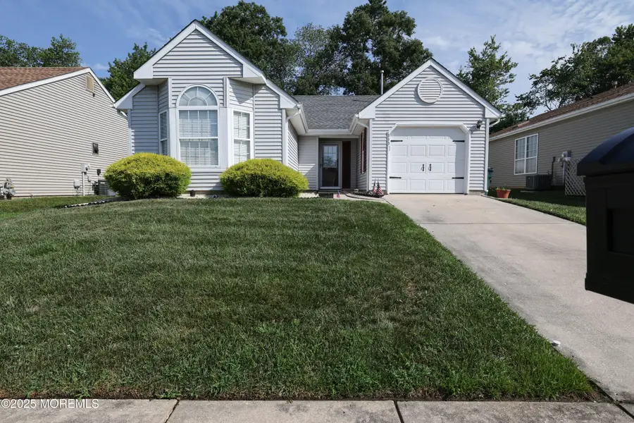 113 Danbury Dr, Little Egg Harbor Township, NJ 08087 - Image #2