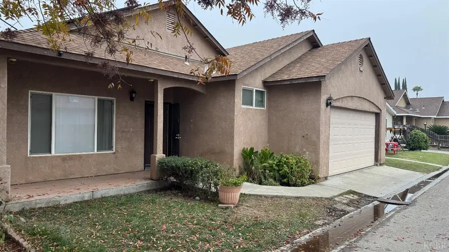 1210 Village Drive, Corcoran, CA 93212 - Image #3