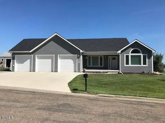 728 3rd Street Nw, Beulah, ND 58523