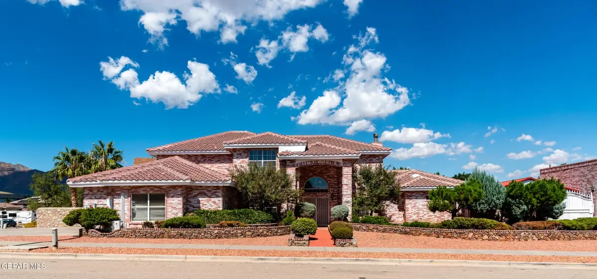 10831 Loma De Alma Drive, El Paso, TX 79934 - Image #1