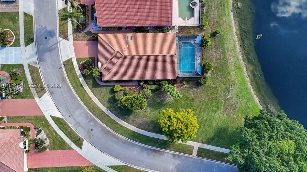 10858 White Aspen Ln, Boca Raton, FL 33428 - #1