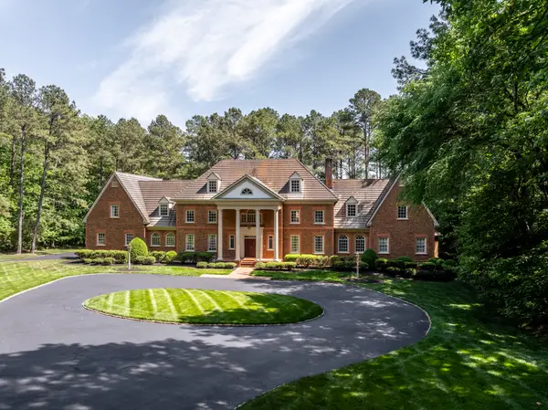 221 Dryden Lane, Henrico, VA 23229