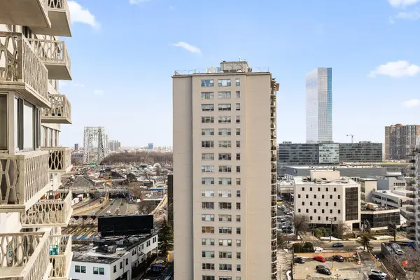 2100 Linwood 17N, Fort Lee, NJ 07024