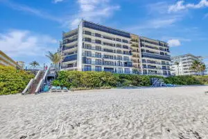 1167 Hillsboro Mile #206, Hillsboro Beach, FL 33062