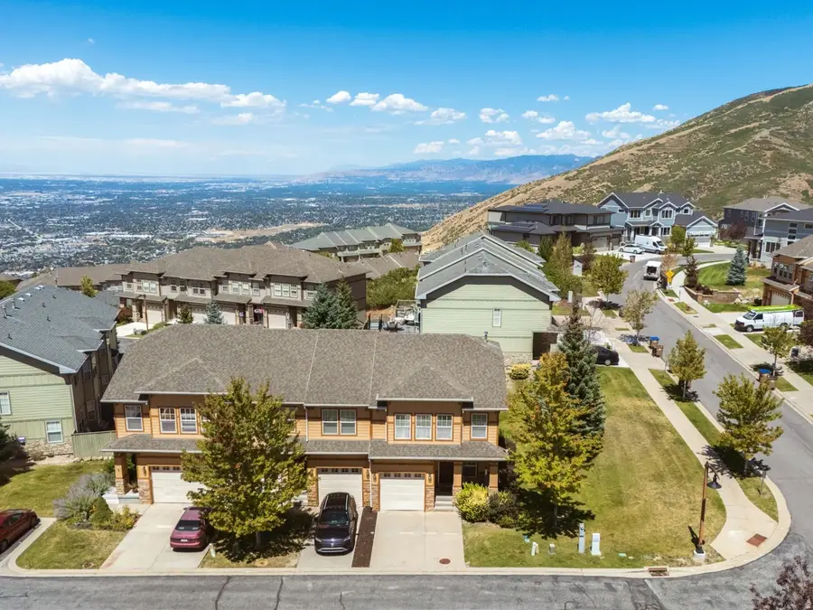 2117 E Glamis Ct S, Draper, UT 84020 - #2