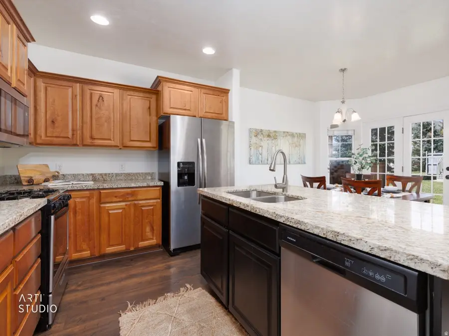 2117 E Glamis Ct S, Draper, UT 84020 - #3