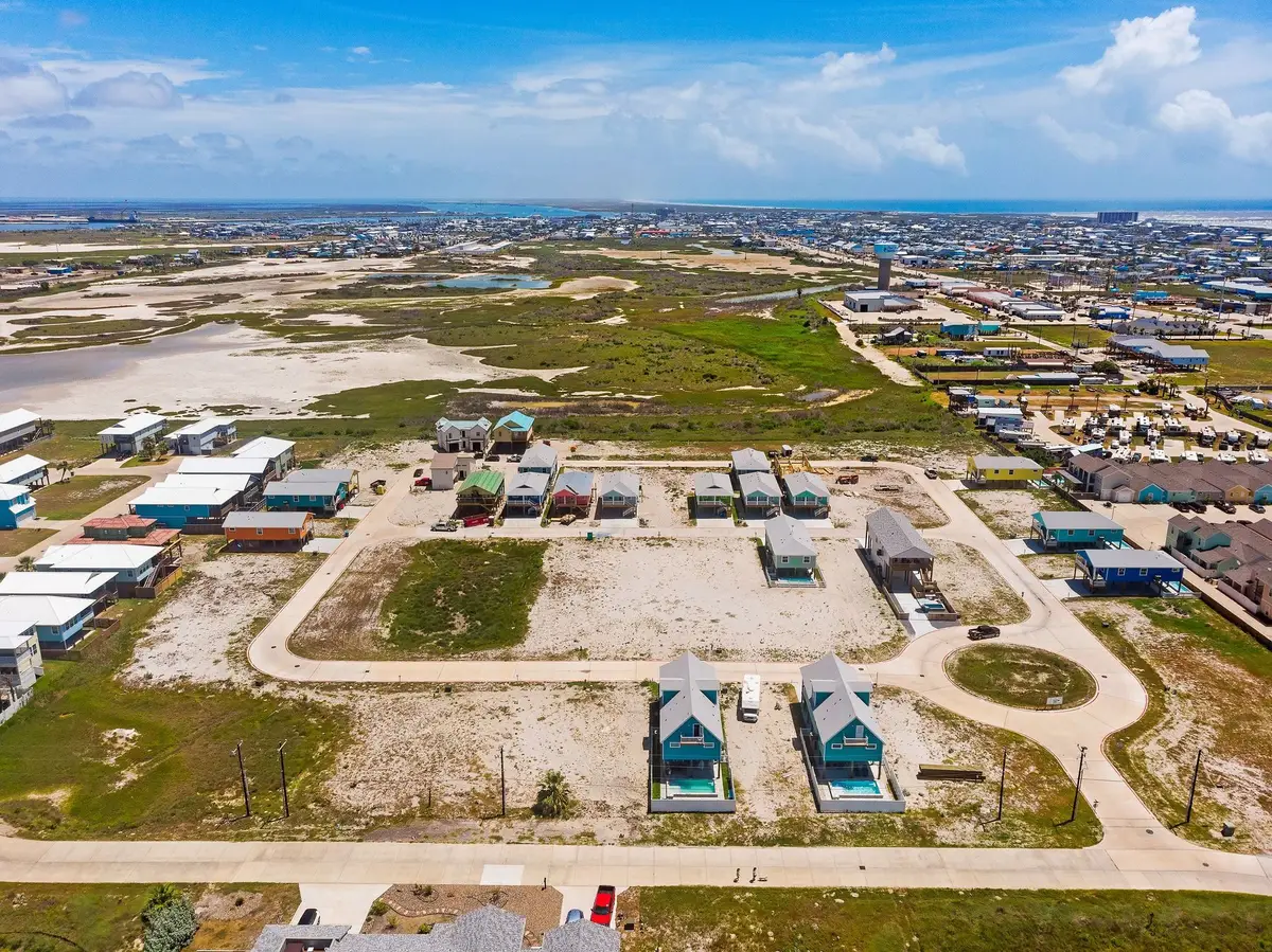 208 Flounder Drive, Port Aransas, TX 78373 - #1