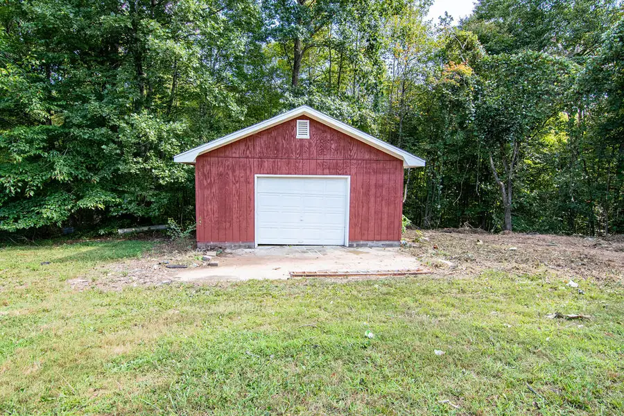 1428 Us Highway 311 N, Walnut Cove, NC 27052 - #2