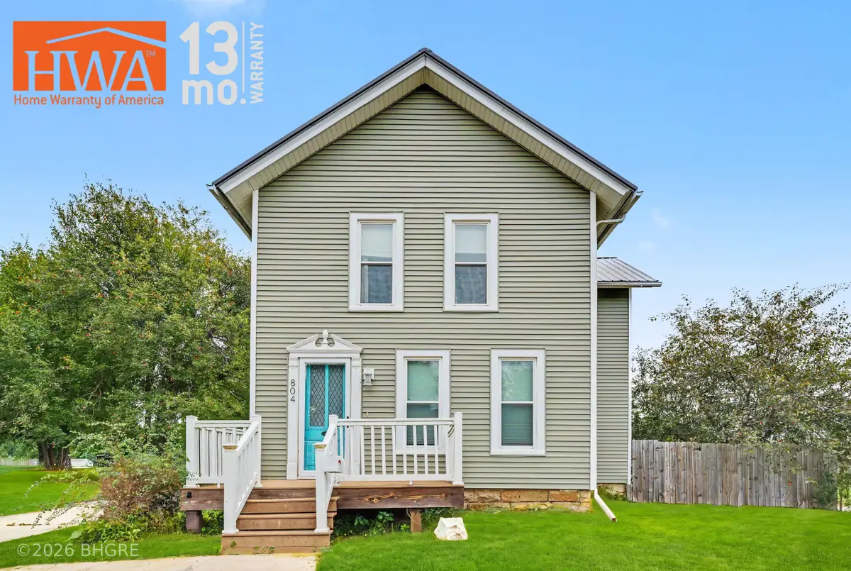 804 Summer Street, Grinnell, IA 50112 - #1