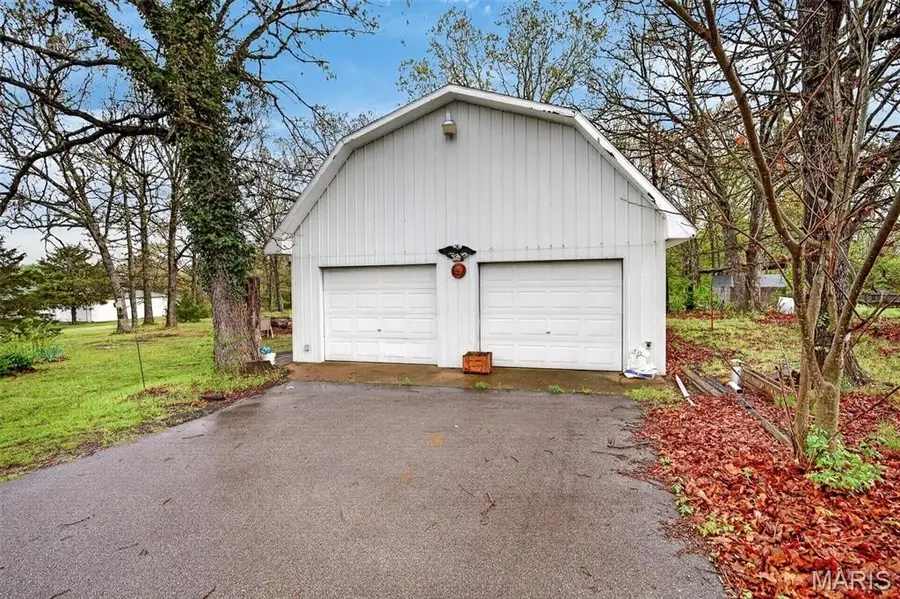Address Withheld By Seller, Lebanon, MO 65536 - #2
