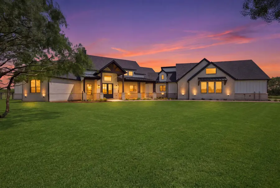 519 Reason Jones Road, Valley View, TX 76272 - #2