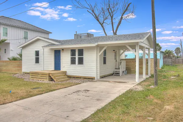 509 W Avenue E, Port Aransas, TX 78373
