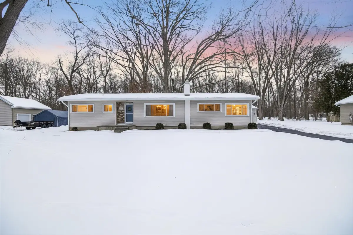 2710 Leland Drive, Jackson, MI 49203 - #1